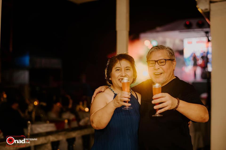 Ashley And Bill'S Suites 'N Garden Hotel And Vacation Homes カルカル  エクステリア 写真